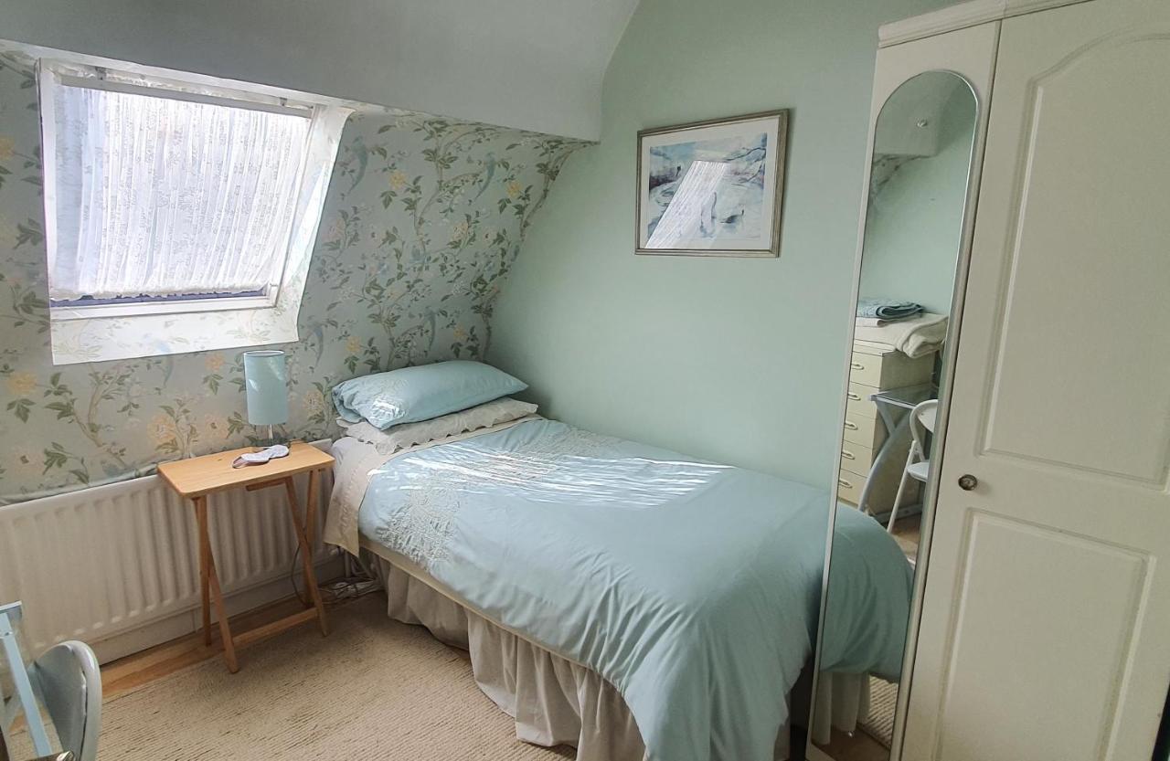 124 ,Castlelawn Heights, Headford Road Galway Homestay Bagian luar foto